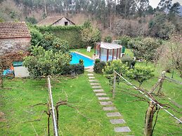 Casa Rural Os Carballos