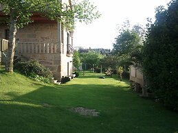 Casa Rural Os Carballos