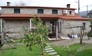 Casa Rural Os Carballos