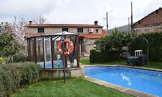 Casa Rural Os Carballos