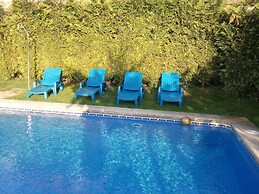 Casa Rural Os Carballos