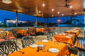 Treebo Premium Grand Emerald