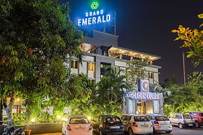 Treebo Premium Grand Emerald