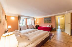 Apartments Latrán 43