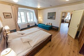 Apartments Latrán 43