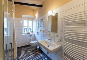 Apartments Latrán 43