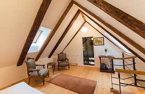 Apartments Latrán 43