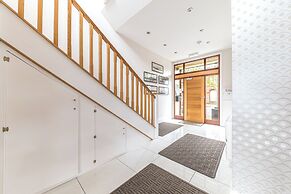 Abbey Apartments