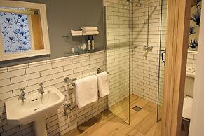 Abbey Green Farm B&b, Camping & Touring Park