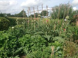 Abbey Green Farm B&b, Camping & Touring Park