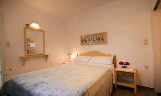 Leonardos Apartments