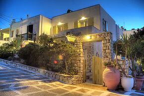 Leonardos Apartments