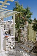 Leonardos Apartments