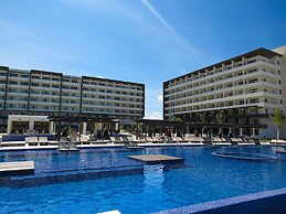 Royalton Blue Waters Montego Bay, An Autograph Collection All Inclusiv