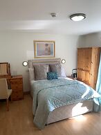 Brooke Lodge Guesthouse