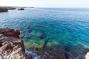 Apartamentos Cala Blanca