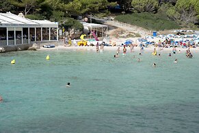 Apartamentos Cala Blanca