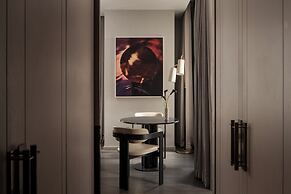 Four Seasons Hotel New York Downtown