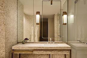 Four Seasons Hotel New York Downtown