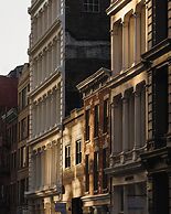 Four Seasons Hotel New York Downtown