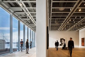 Four Seasons Hotel New York Downtown