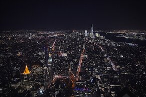 Four Seasons Hotel New York Downtown