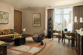 Four Seasons Hotel New York Downtown