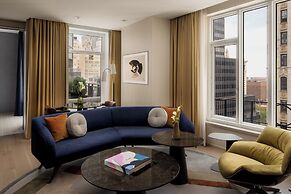 Four Seasons Hotel New York Downtown
