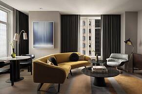 Four Seasons Hotel New York Downtown