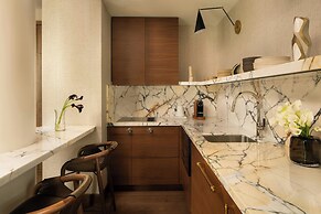 Four Seasons Hotel New York Downtown