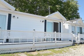 Motels Chalets Flots-Bleus