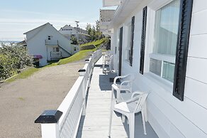 Motels Chalets Flots-Bleus