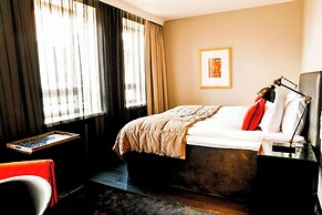 Hotel F6