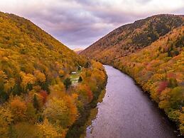 Big Intervale Fishing Lodge