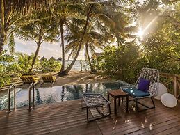 Mercure Maldives Kooddoo Adult-Only Resort