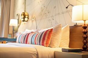 Mercure Maldives Kooddoo Adult-Only Resort