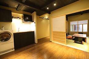 Kyoto Ikken Machiya Satoi Tetsusen Omiya Gojo