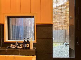 Kyoto Ikken Machiya Satoi Tetsusen Omiya Gojo