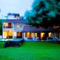Okvin River Villa