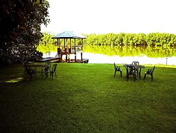 Okvin River Villa