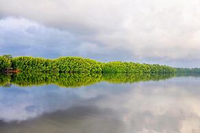 Okvin River Villa