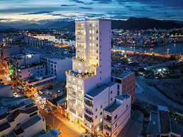 Gem Hotel