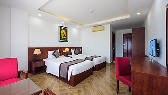 Gem Hotel