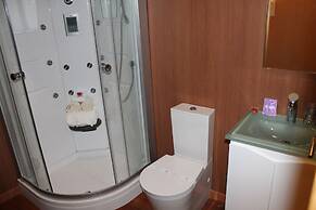 Monte Carlo Love Porto Guesthouse