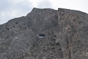 Join Us Low Cost Rooms