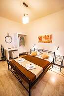Join Us Low Cost Rooms