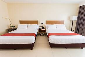 Royce Hotel & Casino