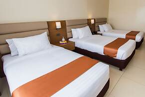 Royce Hotel & Casino