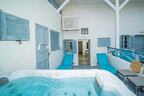 Kaleidoscope Cave Houses Oia