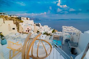 Kaleidoscope Cave Houses Oia